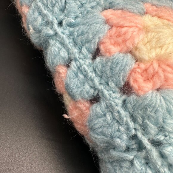 Vintage Crochet Afghan Blanket Throw Pink Blue Fringe Granny Square Handmade - Picture 4 of 8